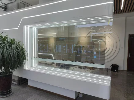 智慧展厅 | OLED透明屏1x2横屏拼接