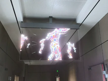 兰州维美家政 | 走廊吊装透明屏